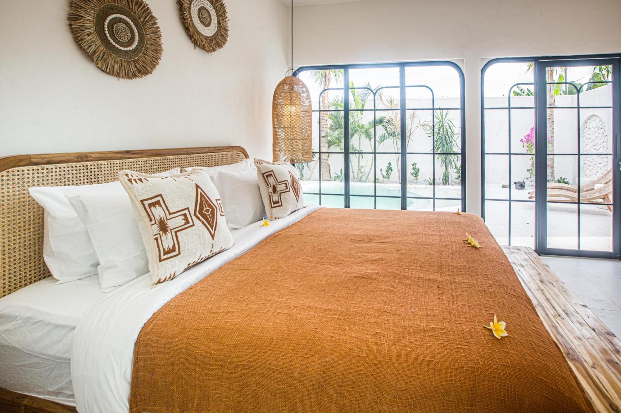 Villa Lemone 3 By Bali Solutions Seminyak