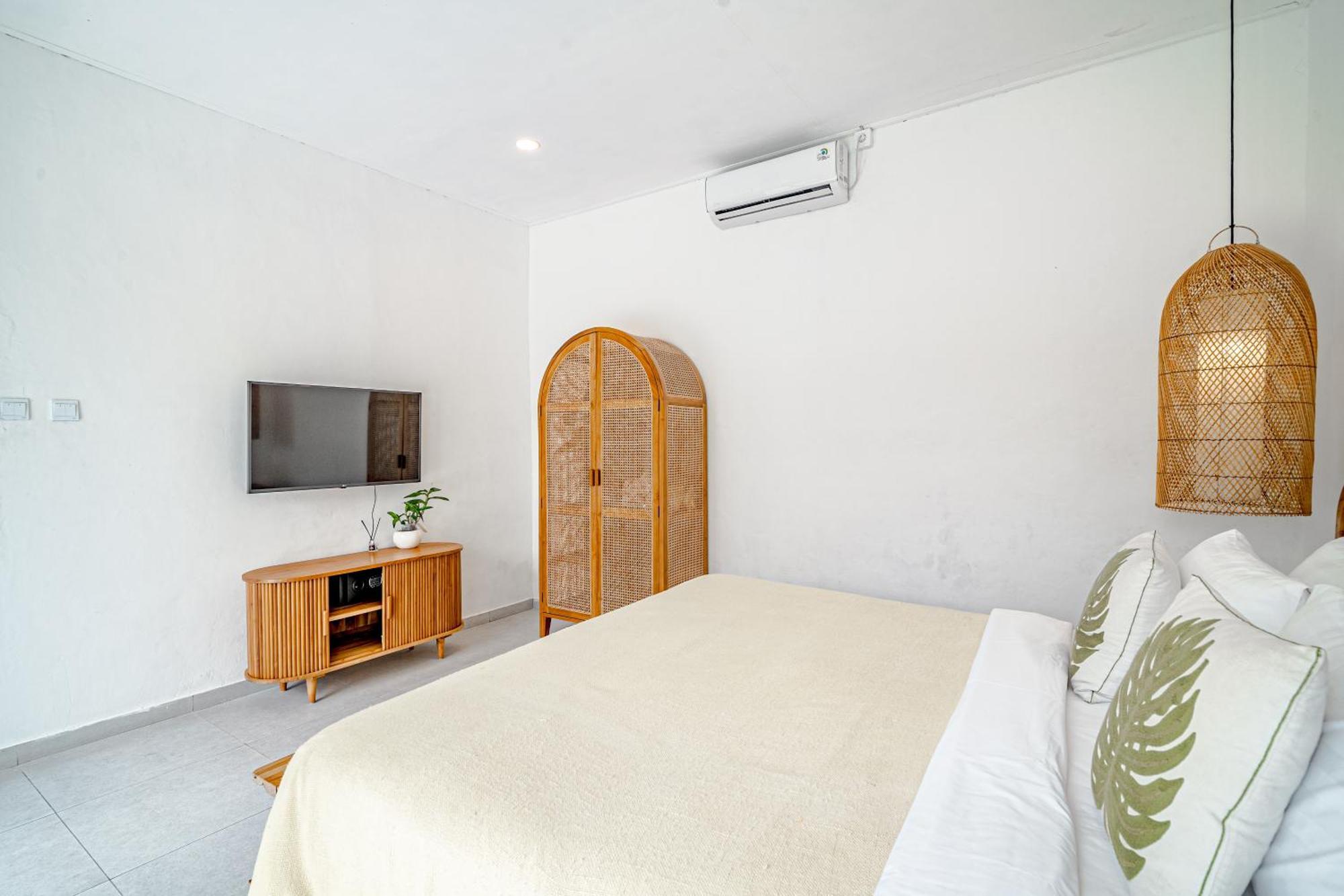 Lemone 3 By Bali Solutions Villa Seminyak